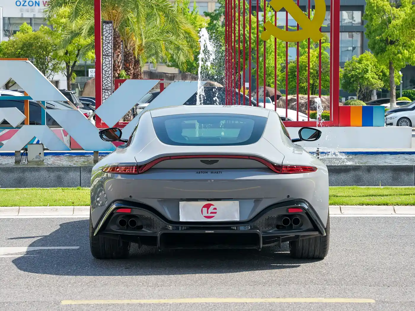 Aston Martin V8 Vantage 2020 4.0T V8 Coupe фото 5
