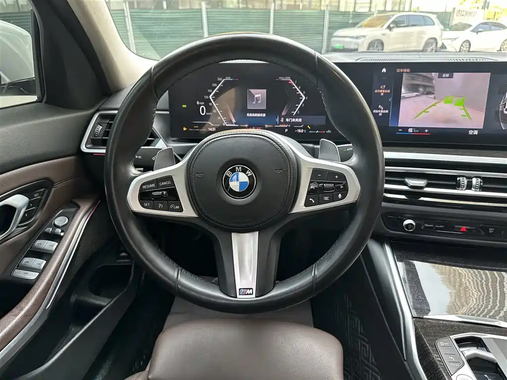BMW 3 Series 2023 325Li M Sport Package фото 8