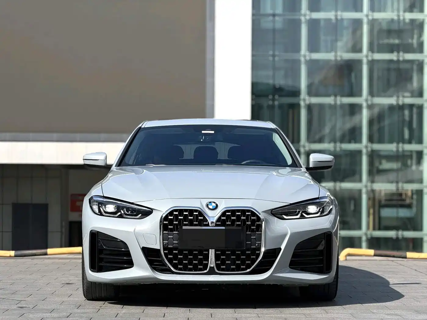 BMW 4 Series 2023 425i Gran Coupe M Sport Package фото 2