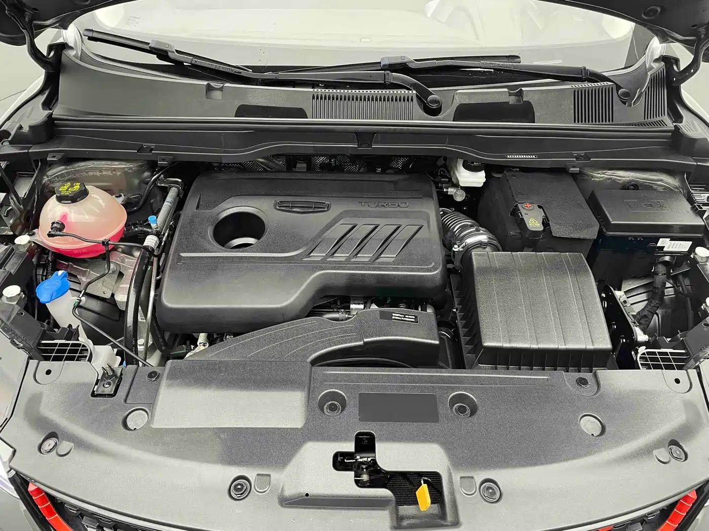 GEELY AUTOMOBILE BINYUE