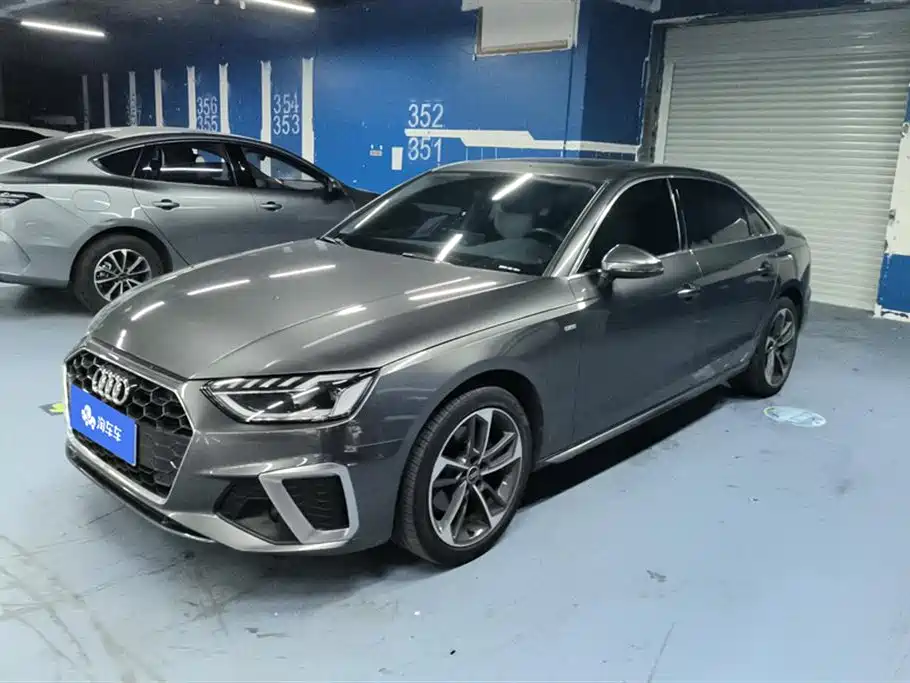 Audi A4L 2022 40 TFSI Fashion Dynamic