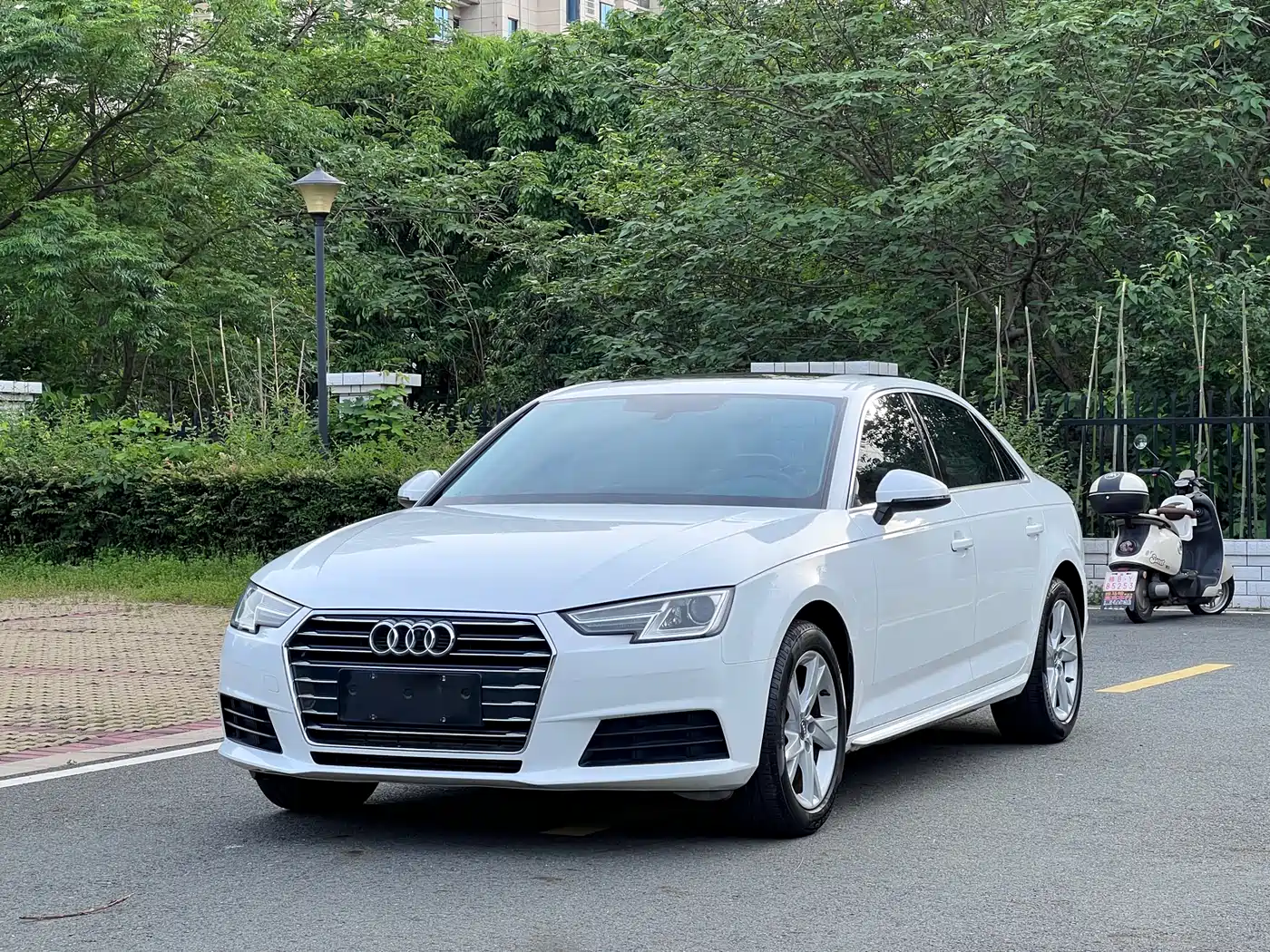 Audi A4L 2017 Plus 40 TFSI Progressive
