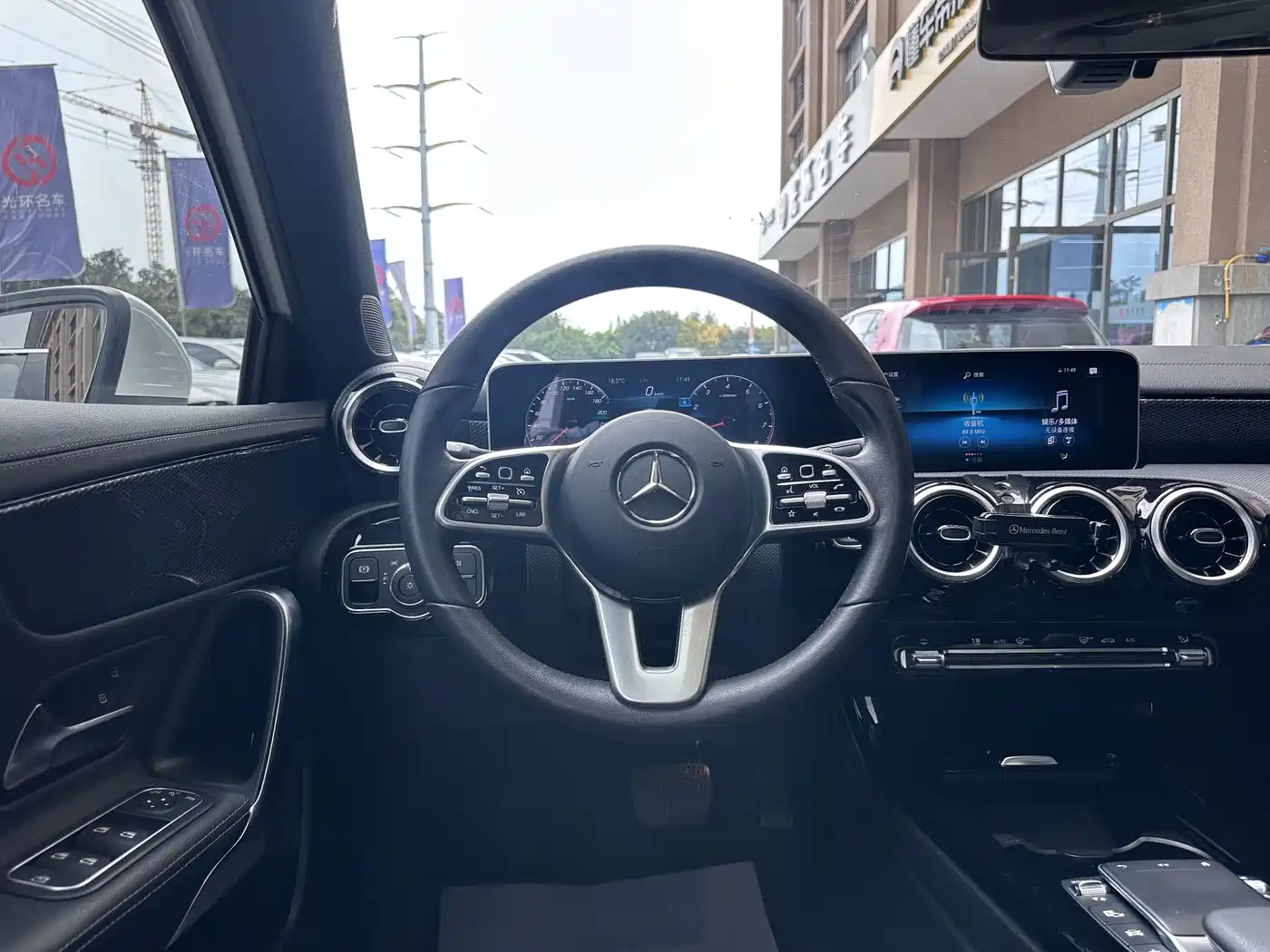 Mercedes-Benz A-Class 2020 Facelift A 200 L Sport Sedan Fashion фото 12