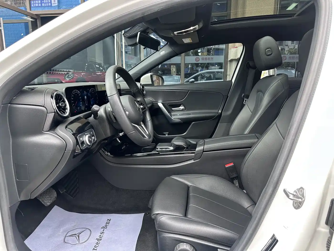 Mercedes-Benz A-Class 2020 Facelift A 200 L Sport Sedan Fashion фото 15