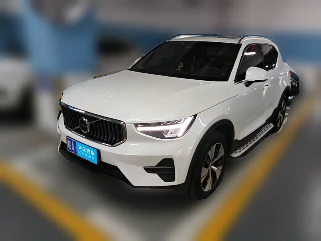 Volvo XC40, 2023 год