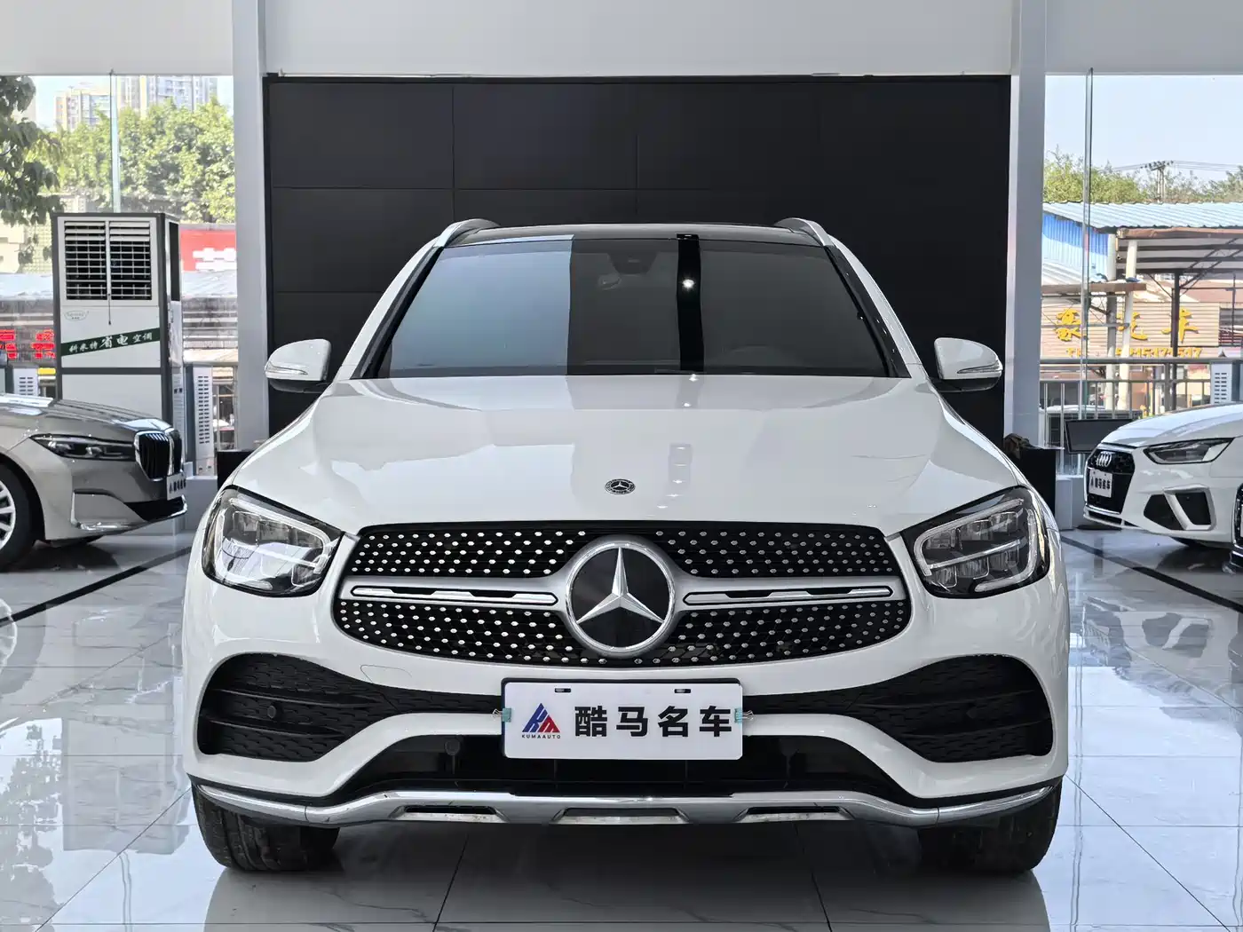 Mercedes-Benz GLC 2020 GLC 260 L 4MATIC Luxury фото 2