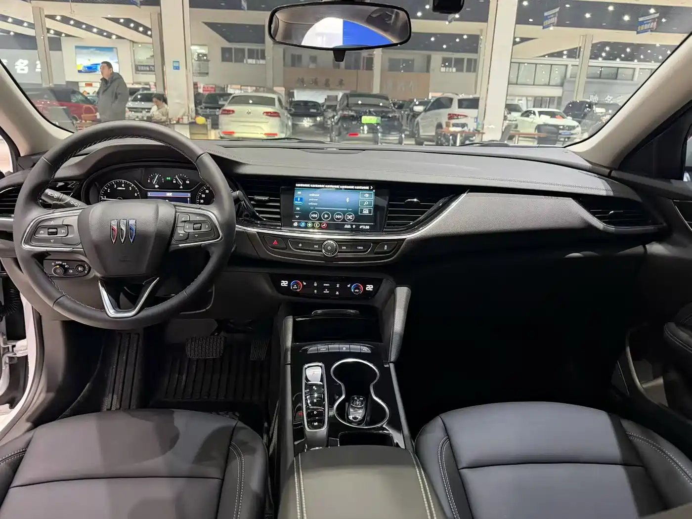 BUICK REGAL