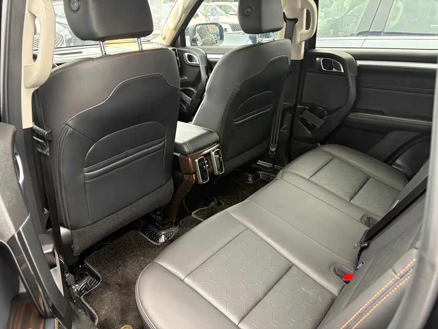 Haval Big Dog 2022 2.0T DCT 4WD Chinese Rural Dog Hunting Edition фото 5