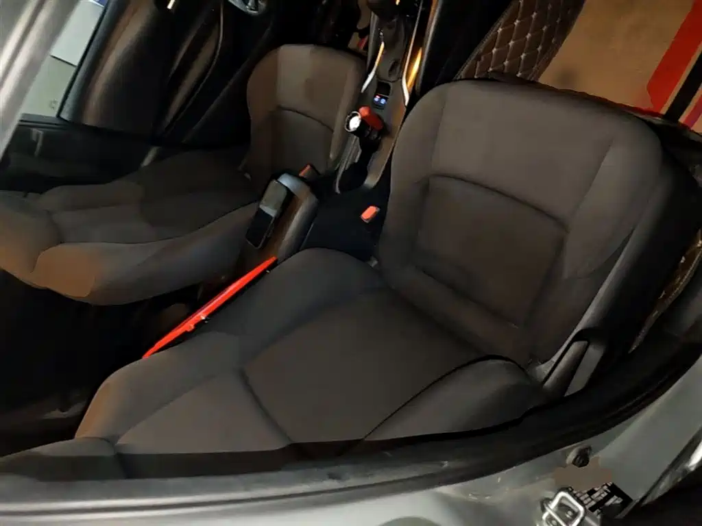 Toyota Levin 2019 185T CVT Entry Edition China VI фото 25