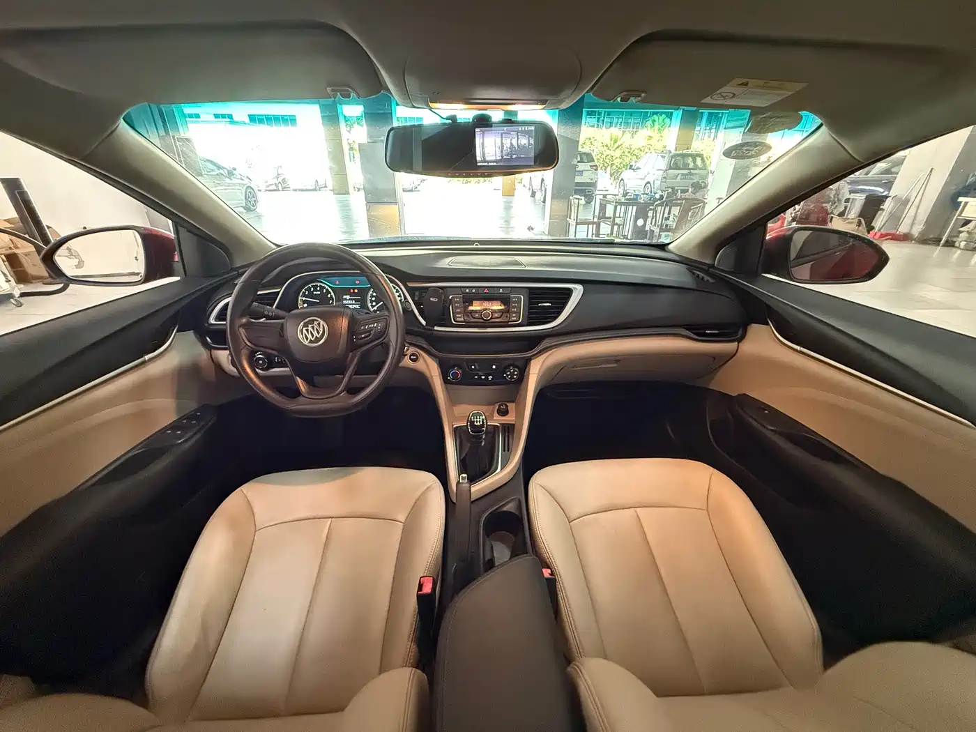 Buick Excelle 2018 15T Manual Progressive (China V) фото 17