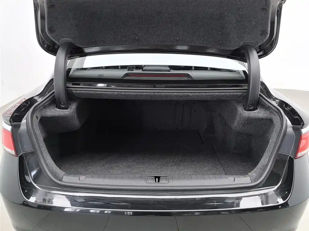 GEELY AUTOMOBILE BORUI