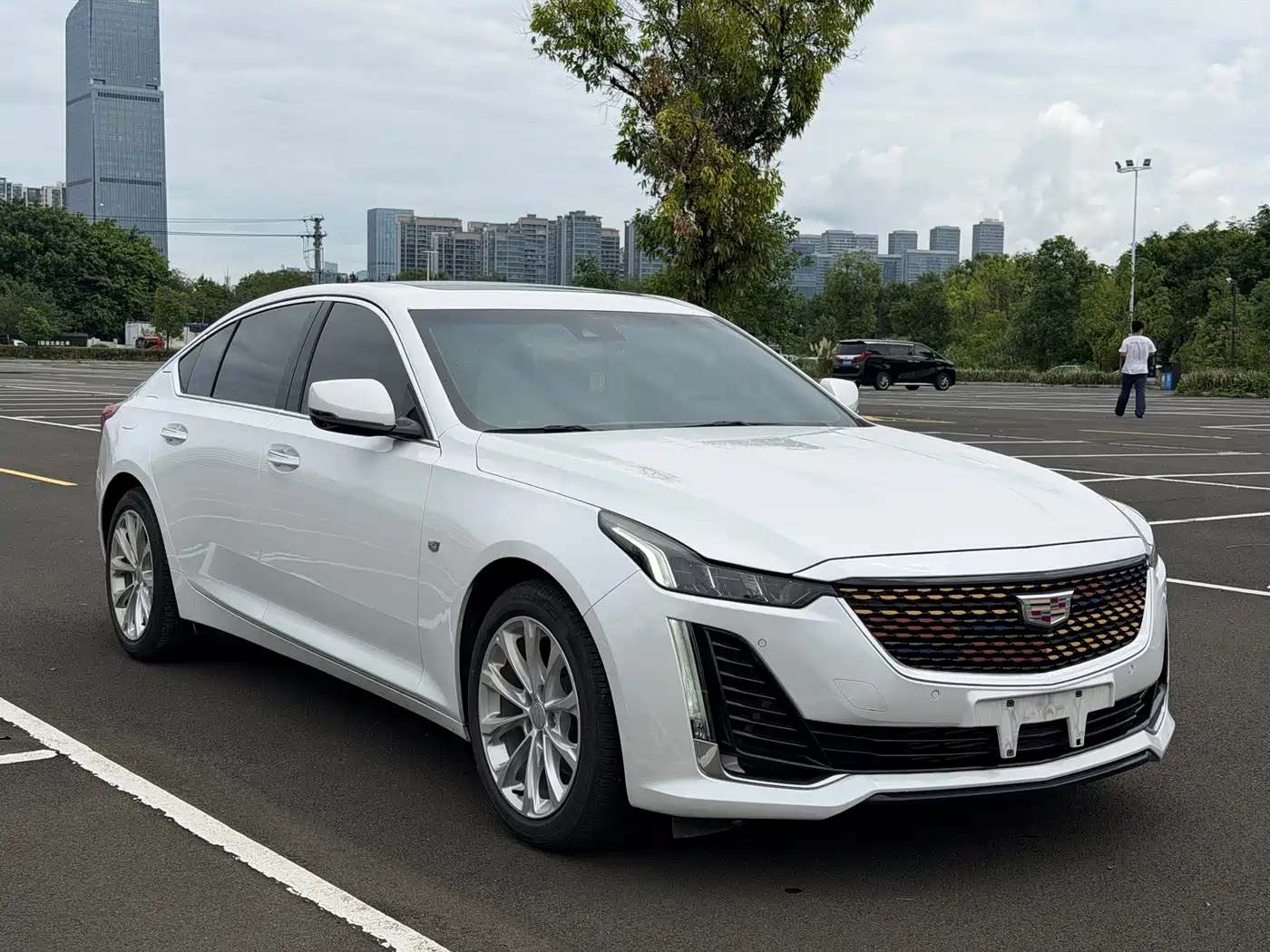 Cadillac CT5 2024 2023 28T Luxury Style (Standard Edition)