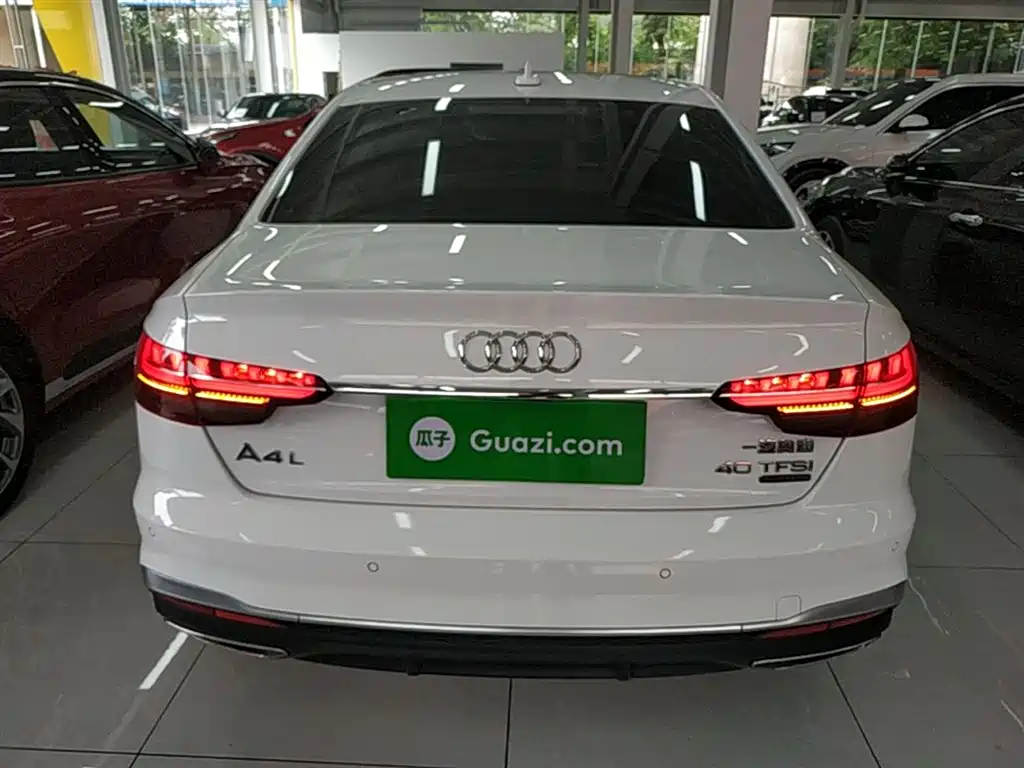 Audi A4L 2020 40 TFSI quattro Luxury Dynamic фото 6