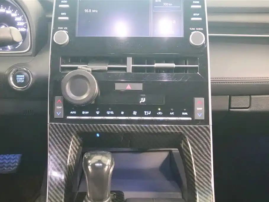 Toyota Avalon 2019 2.0L Luxury Edition (China VI) фото 9