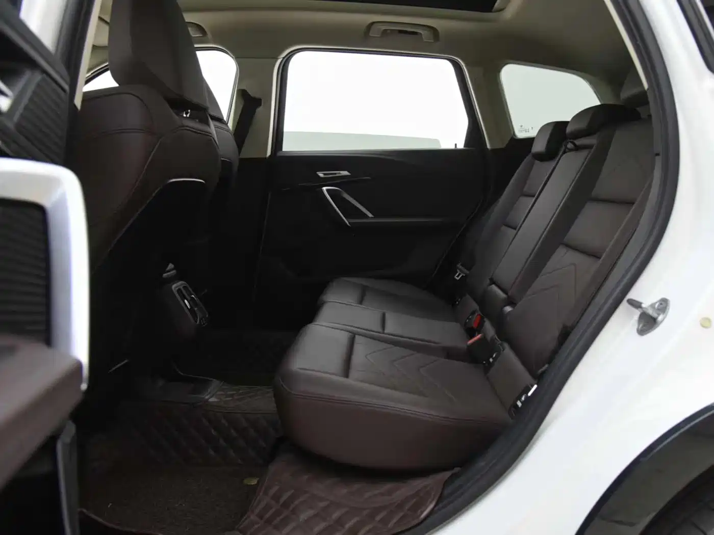 BMW X1 2023 sDrive20Li X Design Package фото 13