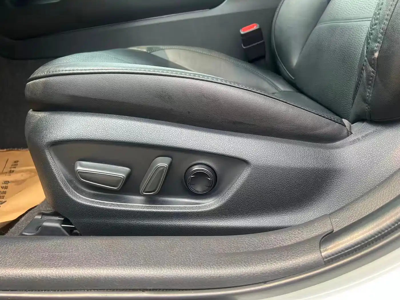 Toyota Avalon 2022 2.5L Luxury Edition фото 14
