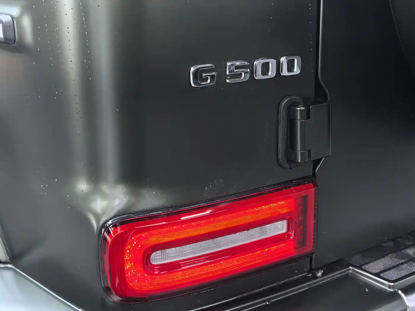 MERCEDES-BENZ G-CLASS