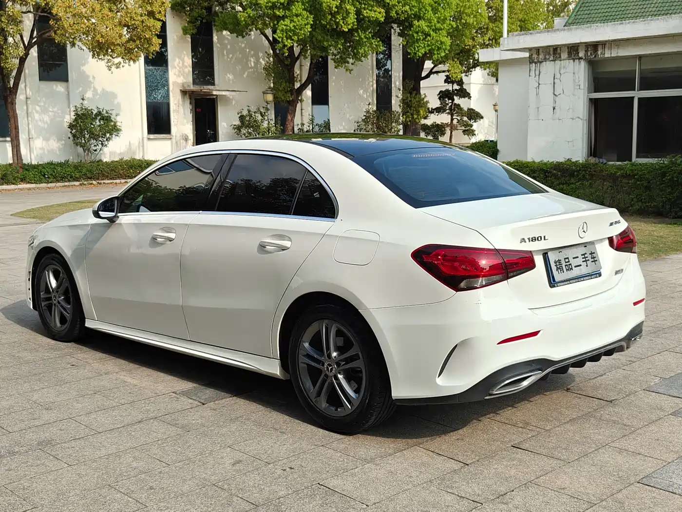 Mercedes-Benz A-Class 2022 A 180 L фото 9