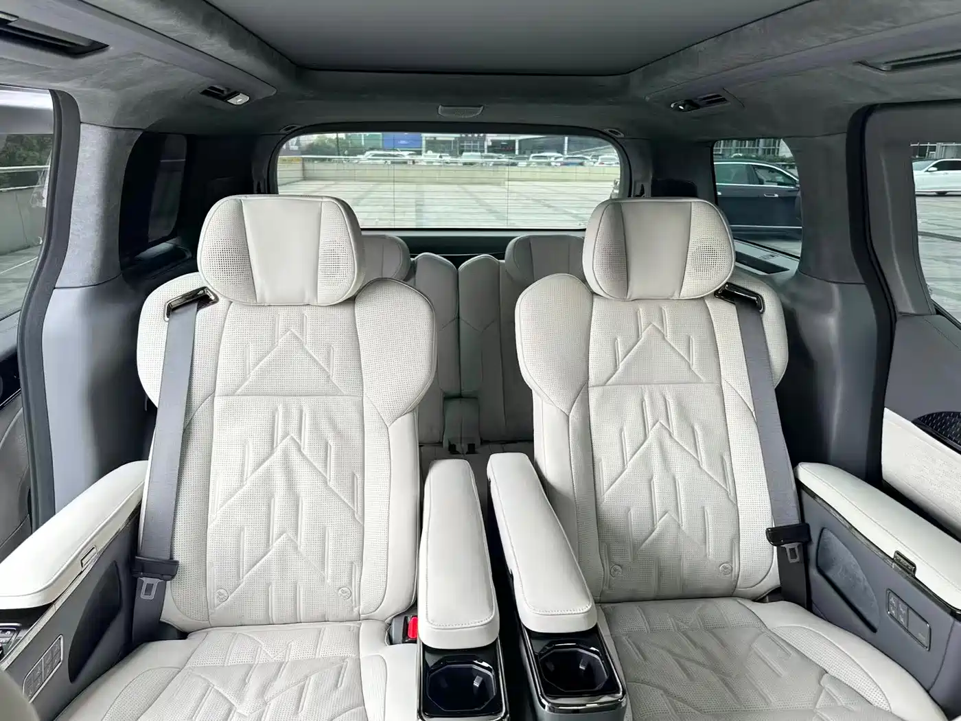 ZEEKR EXTREME KRYPTON 009