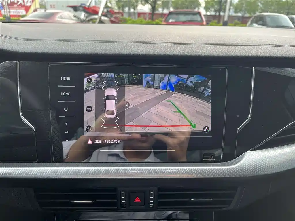 Volkswagen Passat 2024 380TSI Starlight Dragon Soaring Edition фото 25