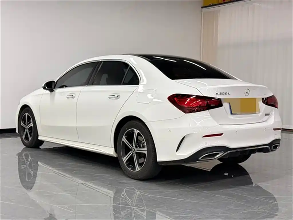 MERCEDES-BENZ A CLASS