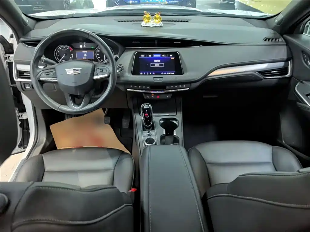 Cadillac XT4 2020 Facelift 28T 2WD Leading фото 10