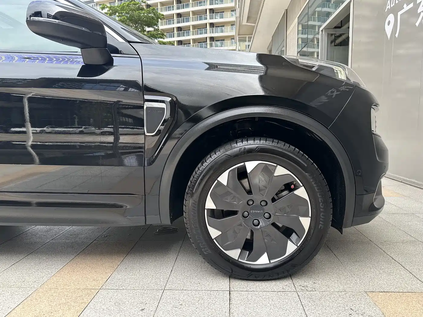 Lynk & Co 01 EM-P 2018 1.5T PHEV Power China V фото 16