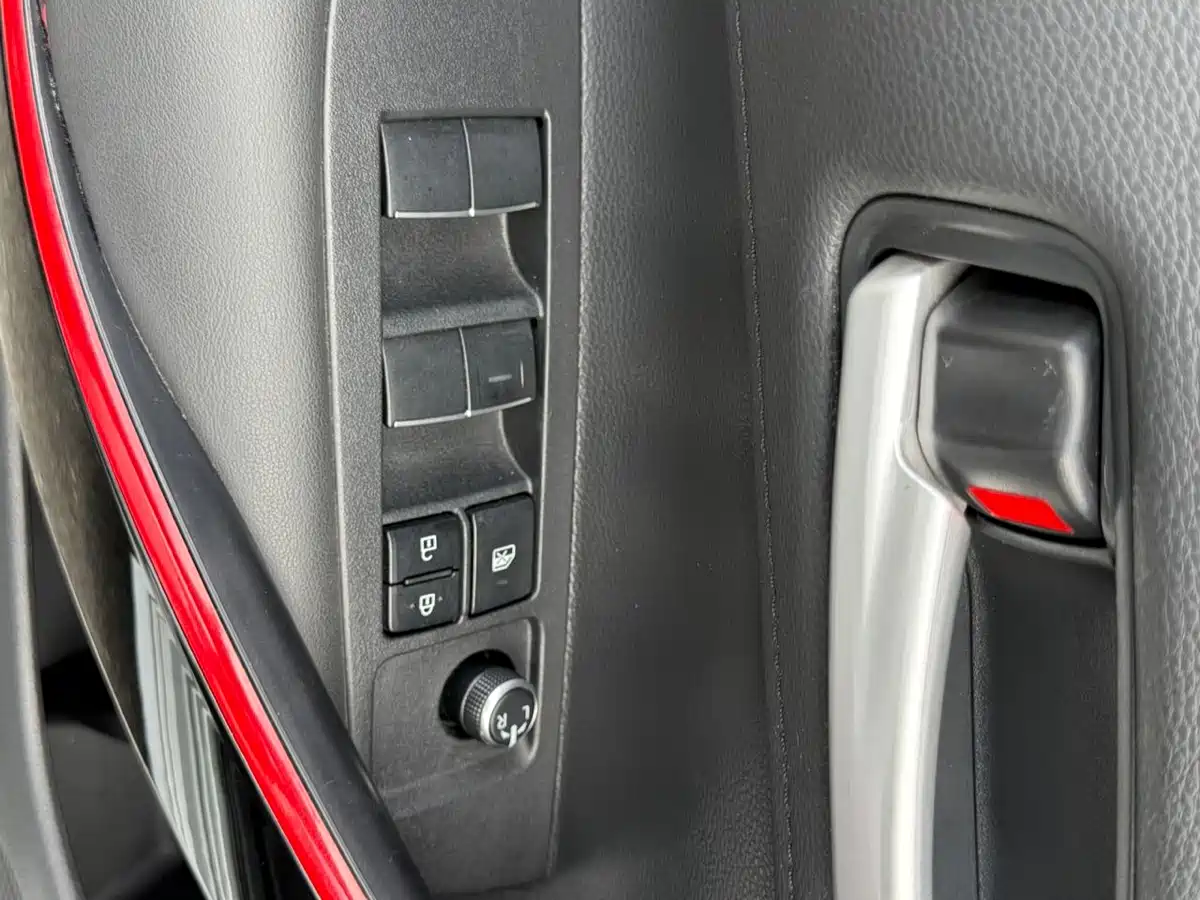 Toyota Levin 2021 185T CVT Sport Edition фото 10