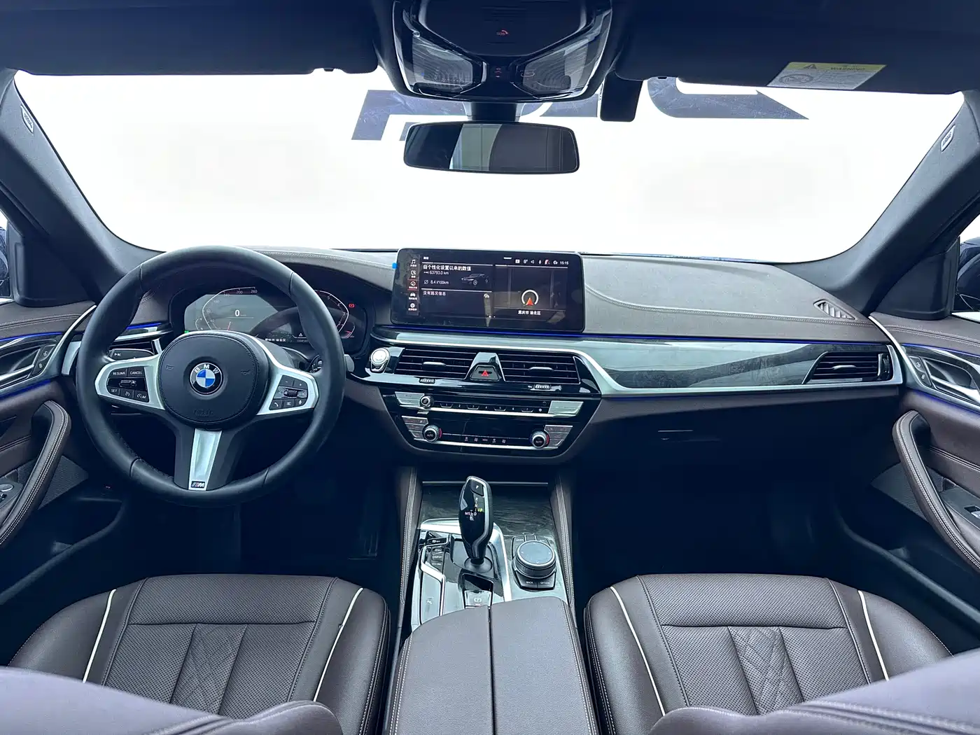 BMW 5 Series 2022 525Li M Sport Package фото 14