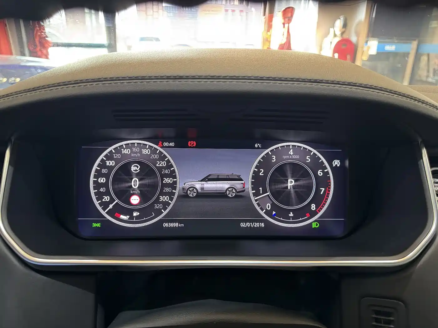 Land Rover Range Rover 2020 3.0 L6 Heritage Extended Edition фото 8