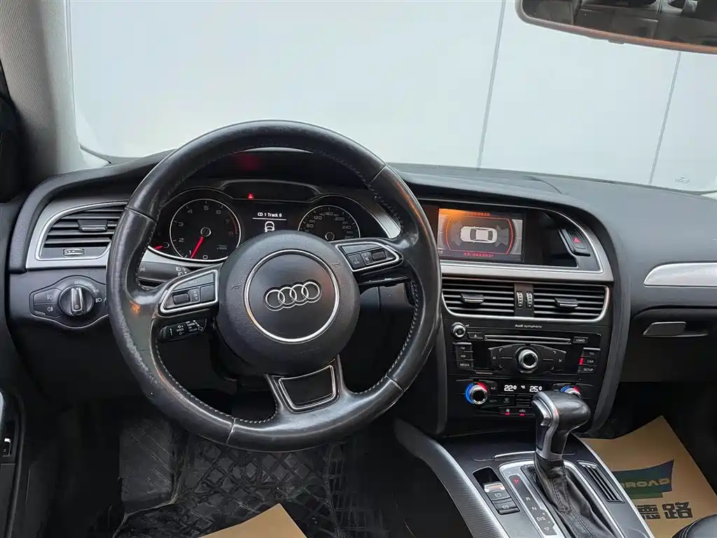 Audi A4L 2016 35 TFSI Automatic Standard фото 28