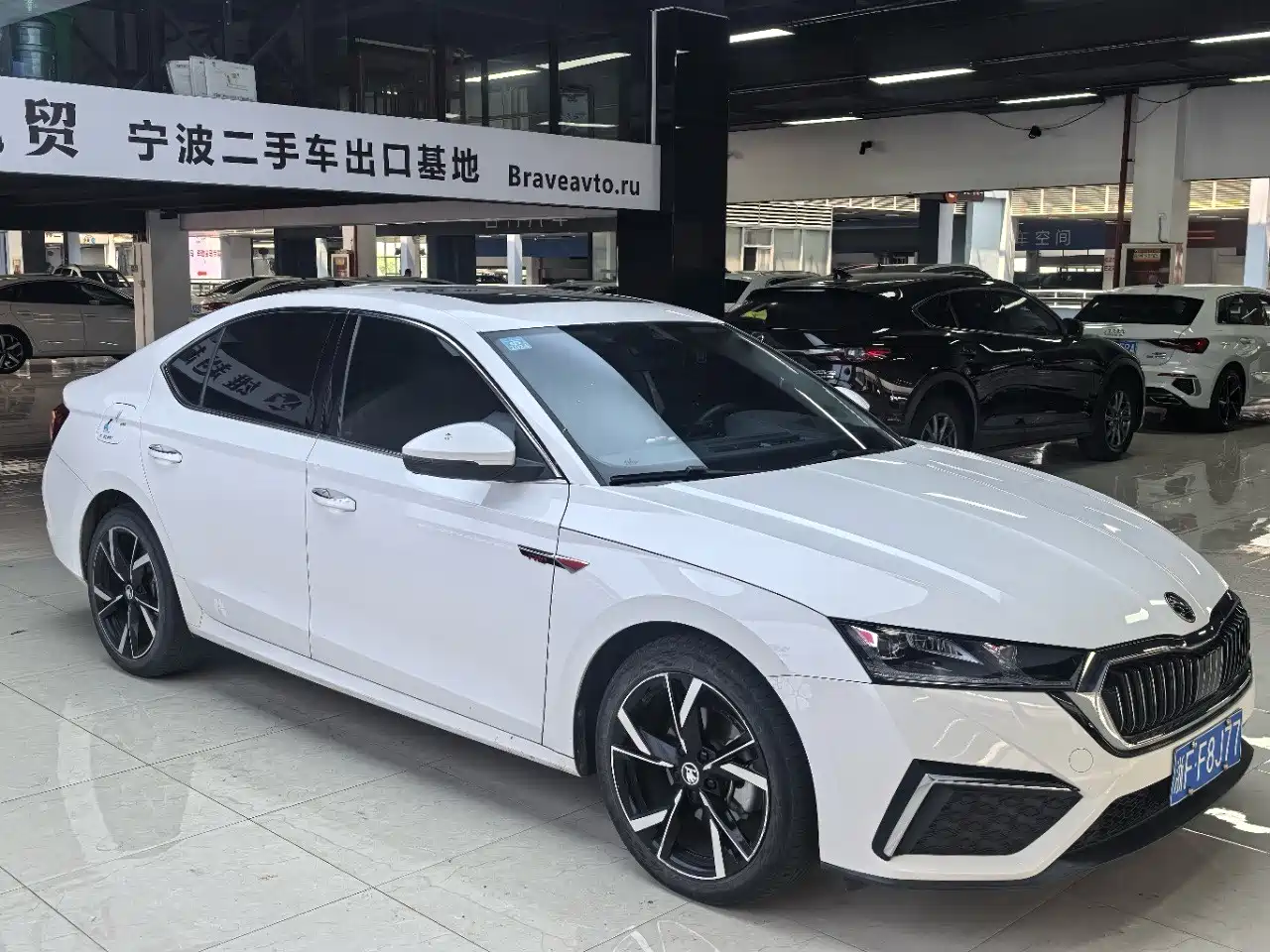 Škoda Octavia 2022 PRO TSI280 Luxury Edition фото 3
