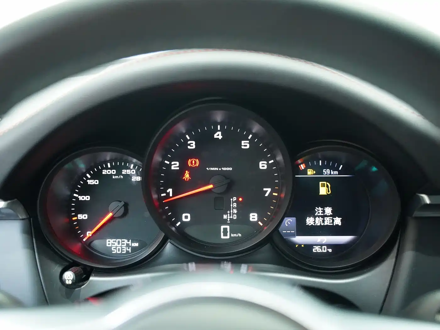 Porsche Macan 2018 Macan 2.0T фото 13