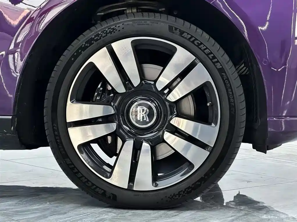 Rolls-Royce Cullinan 2023 2018 5-Seater Version
