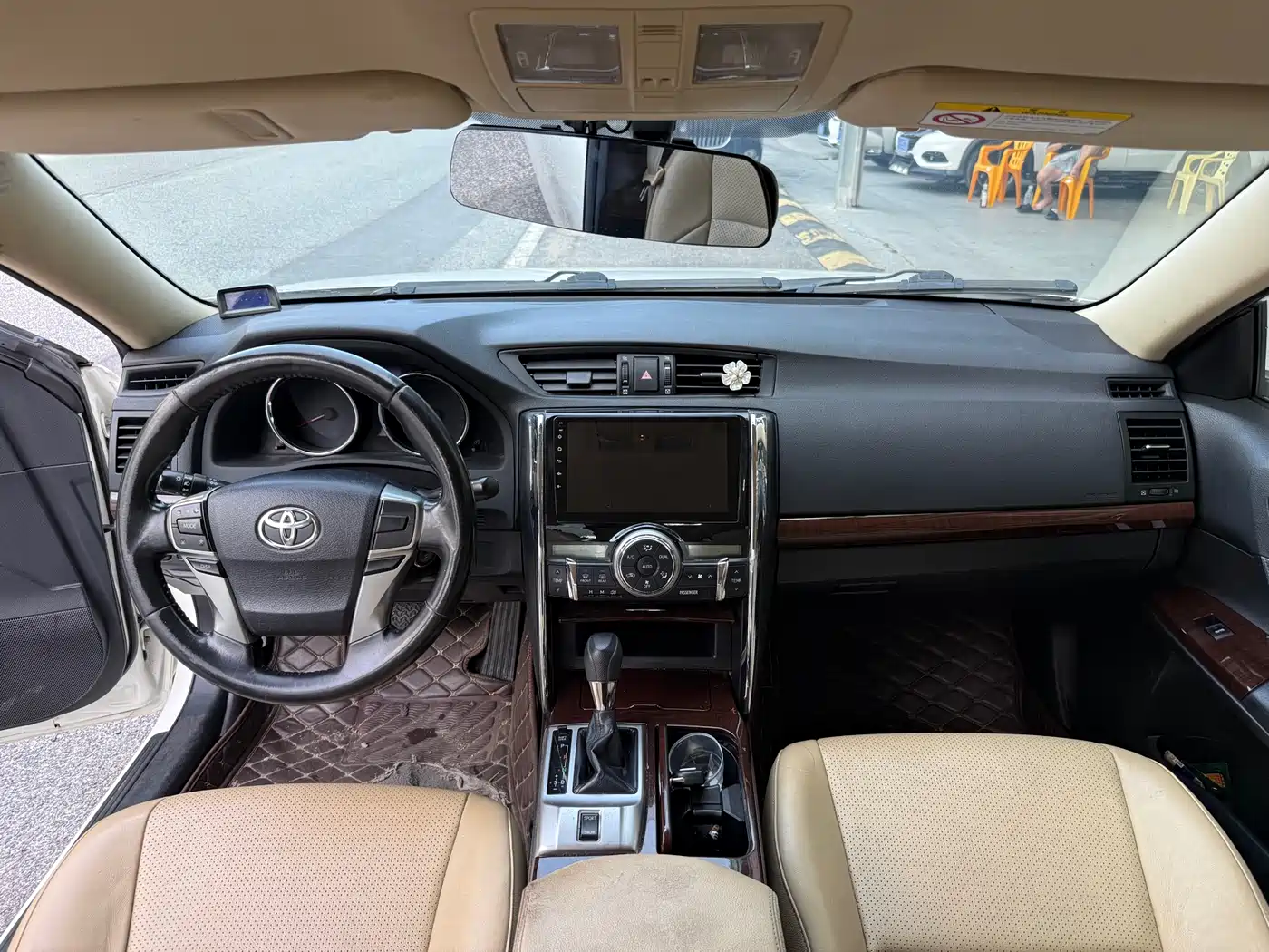 Toyota Reiz 2013 2.5S Elite Edition фото 6