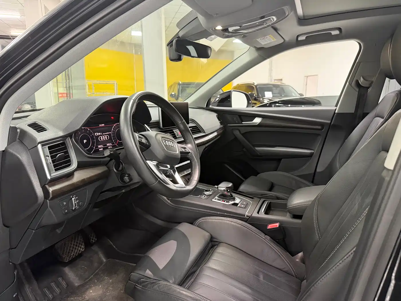 Audi Q5L 2020 40 TFSI Prestige Fashion фото 4