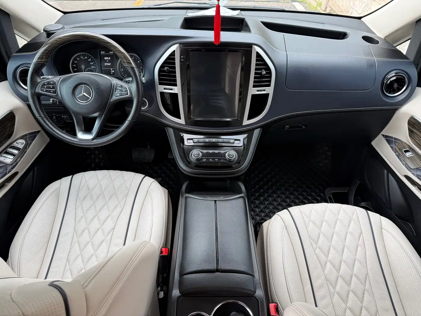 Mercedes-Benz Vito 2020 2.0T Business Edition (8-seater) фото 5