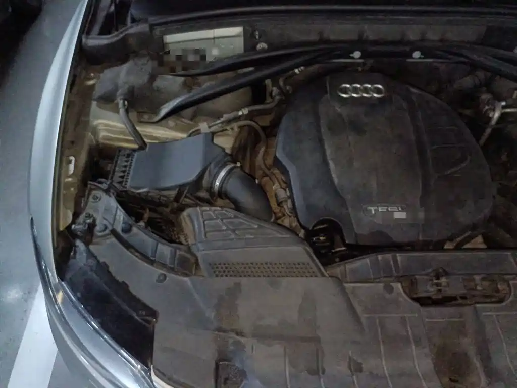 Audi Q5 2015 40 TFSI Technology фото 21