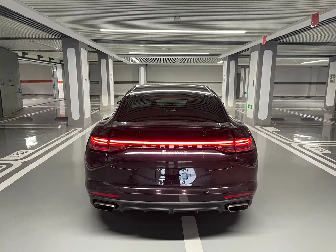 Porsche Panamera 2022 Panamera 4 Executive Long Wheelbase 2.9T фото 27