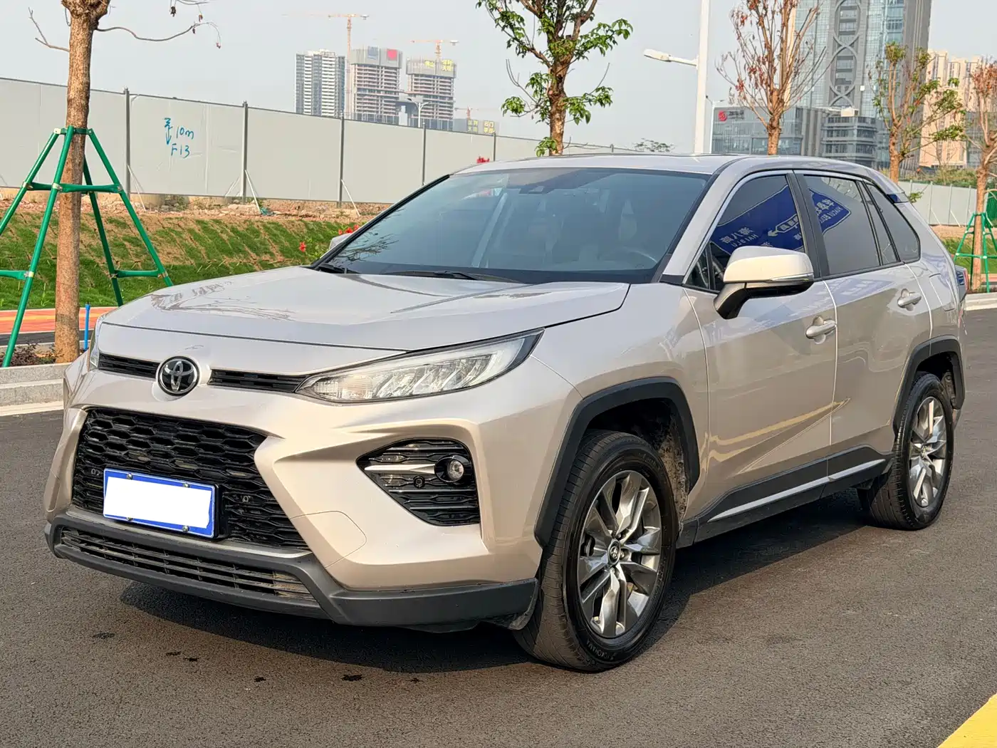 Toyota Wildlander 2022 2.0L CVT FWD Luxury Edition
