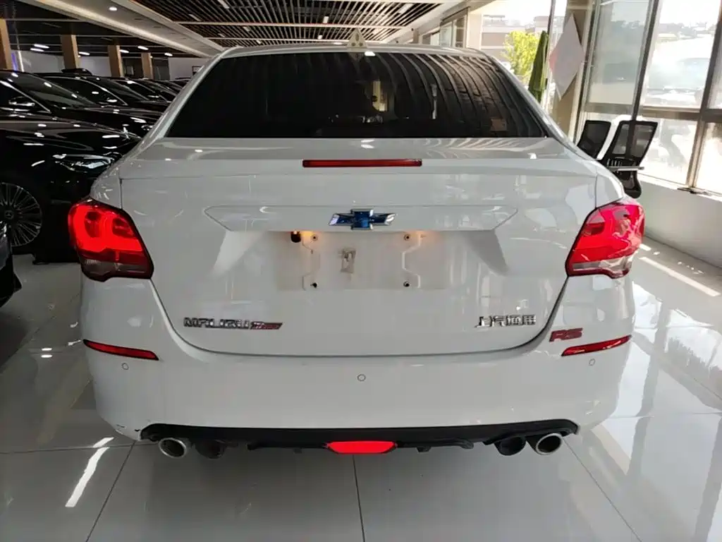 Chevrolet Cavalier 2019 320 Automatic Joy Edition фото 6