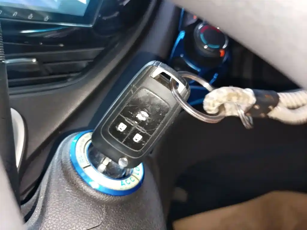 Chevrolet Cavalier 2019 320 Automatic Joy Edition фото 9