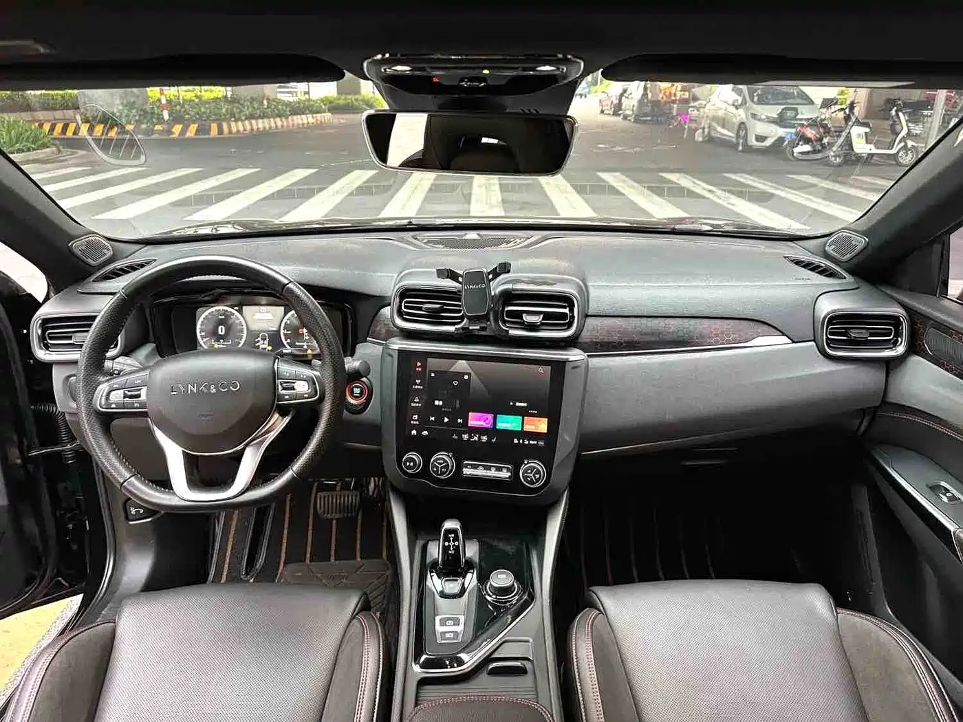 Lynk & Co 03 2019 2.0TD Auto Power Version фото 6