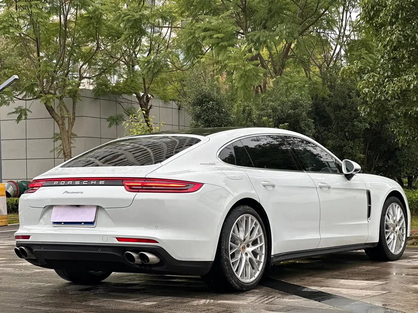 Porsche Panamera 2021 Panamera Executive Long Wheelbase 2.9T фото 4