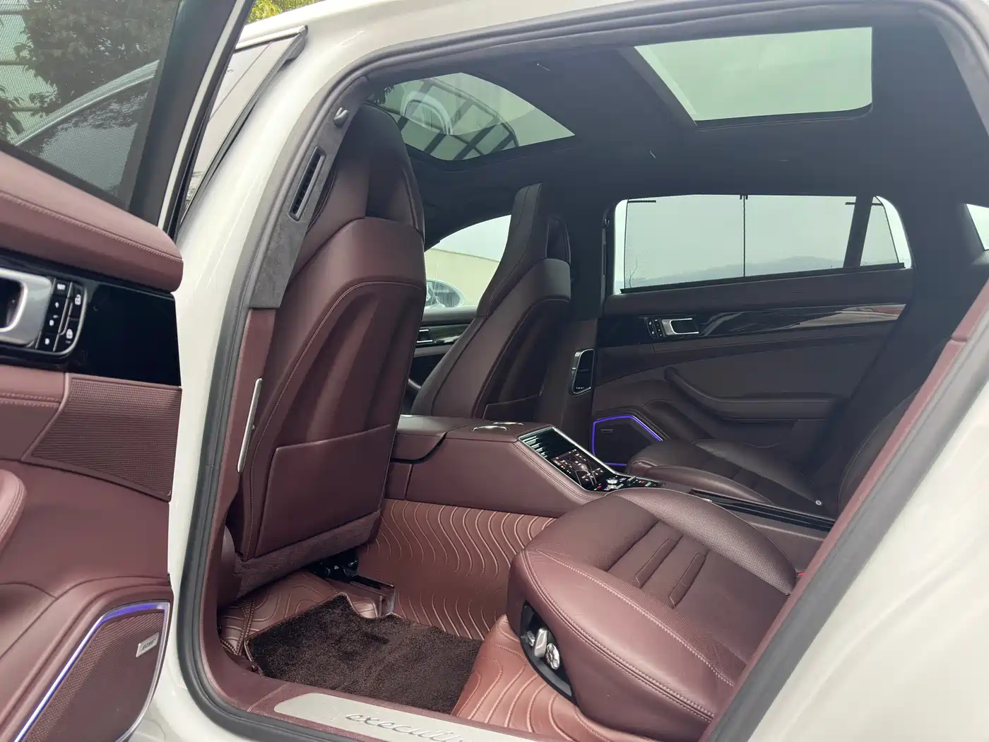 Porsche Panamera 2021 Panamera Executive Long Wheelbase 2.9T фото 13