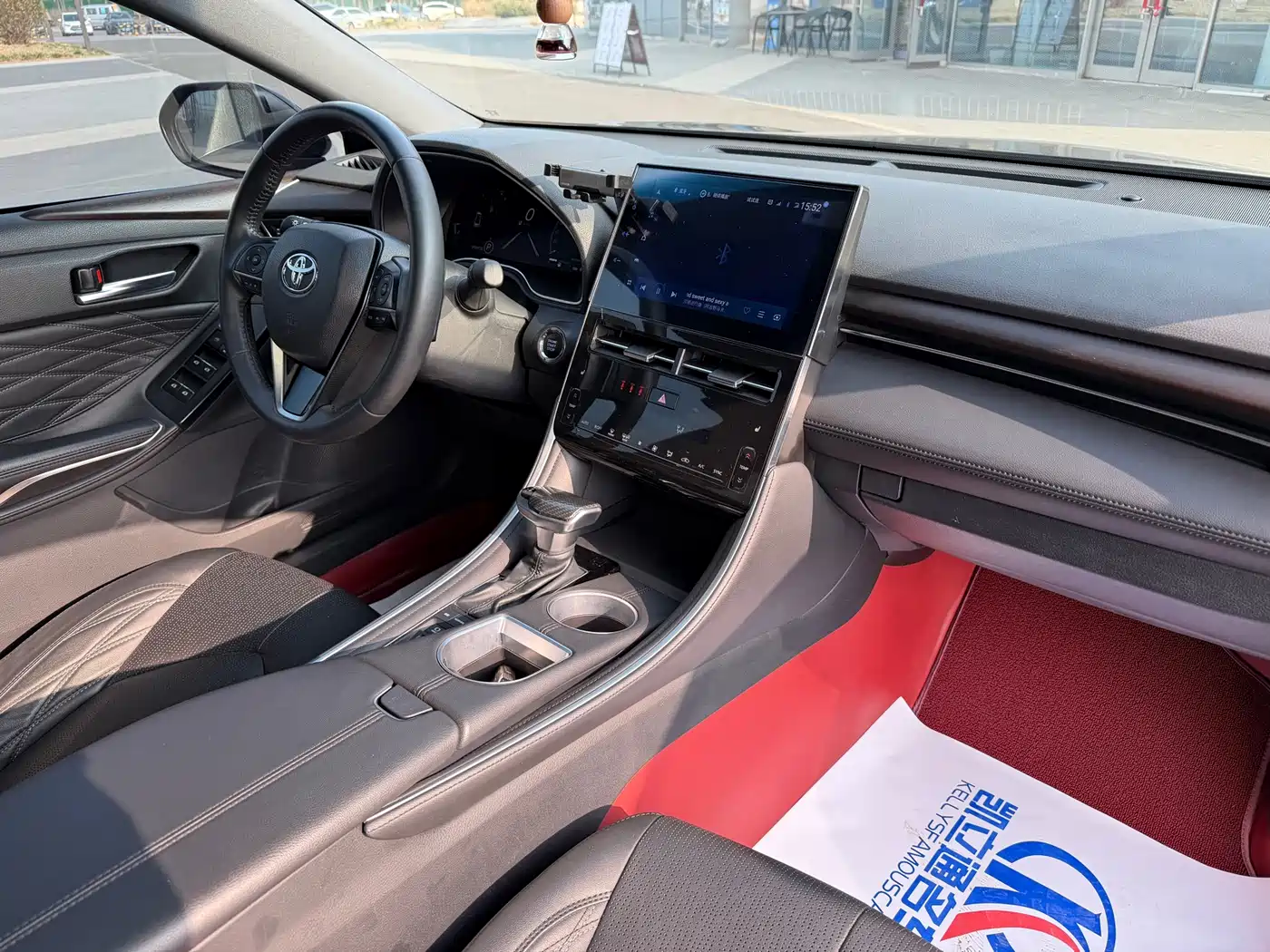 Toyota Avalon 2022 2.5L Touring Premium Edition фото 11