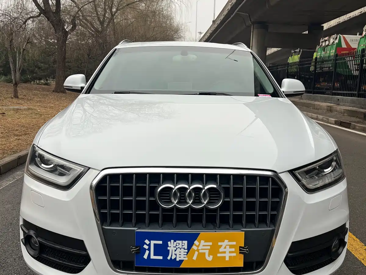 Audi Q3 2015 35 TFSI Comfort фото 2