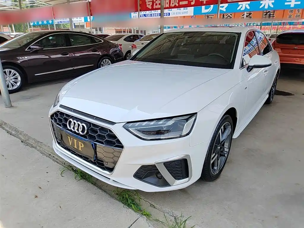 Audi A4L 2020 40 TFSI Luxury Dynamic