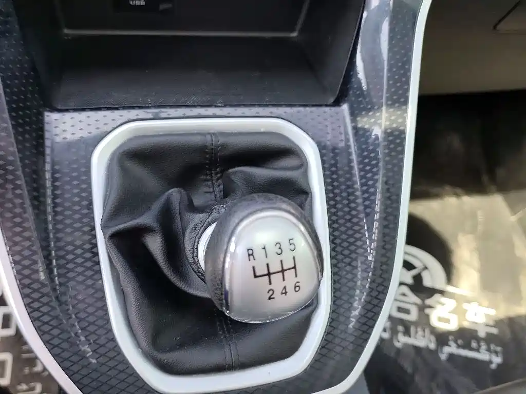 Haval M6 2023 PLUS 1.5T Manual Luxury Smart Connect фото 14