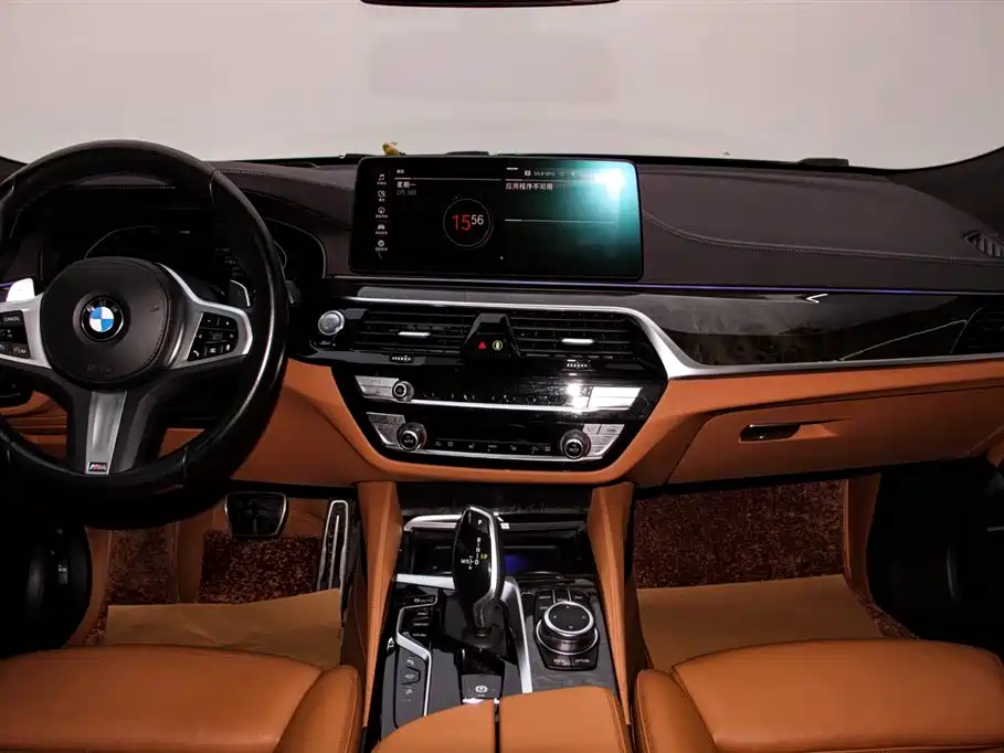 BMW 6 Series GT 2021 630i M Sport Package фото 9